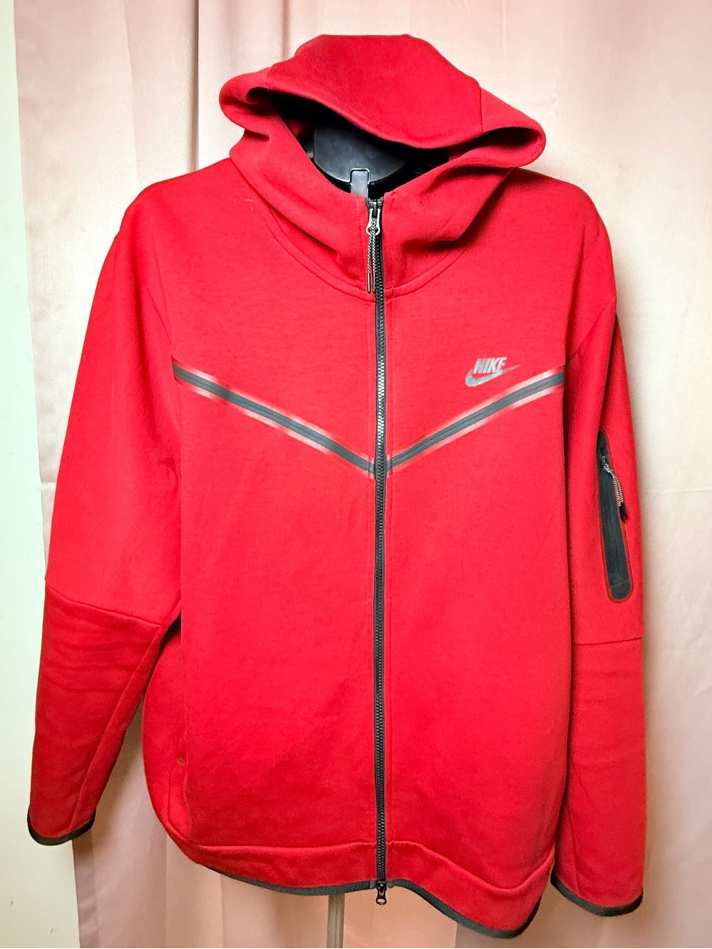 Nike Men’s Red Full-Zip Hooded Performance Jacket